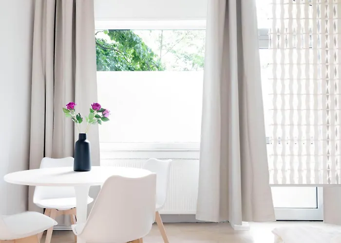 Schoeneberg I Big I Fast Wifi *