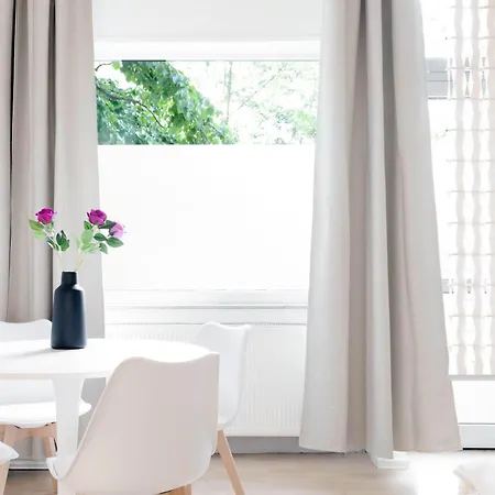 Schöneberg I Big I Fast Wifi *