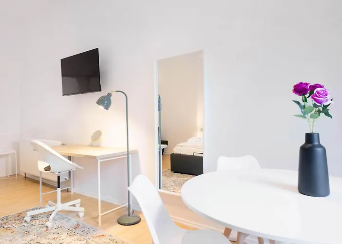 Apartment Schöneberg I Big I Fast Wifi Berlin